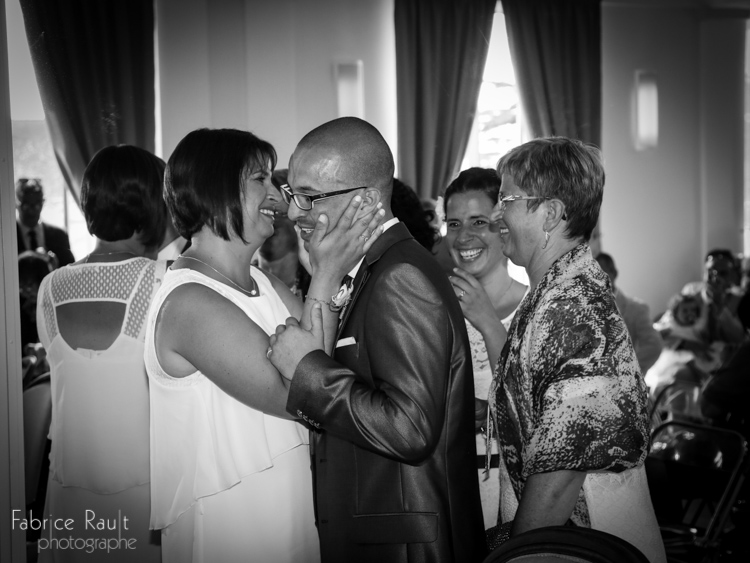 Arrivée de Julien à la mairie